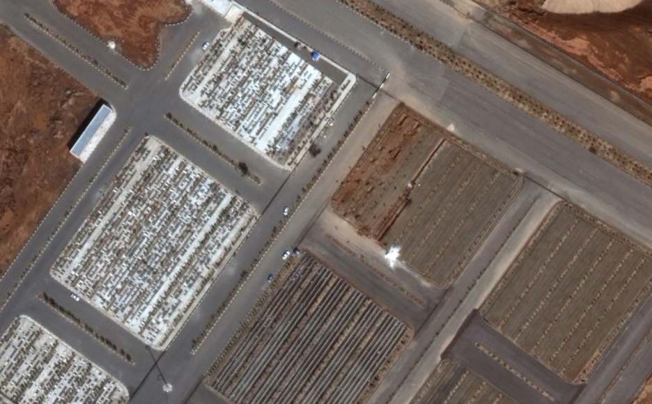 جمهوری اسلامی؛ «گورهای آهکی» سهم مردم از آبادی دنیا و آخرت!