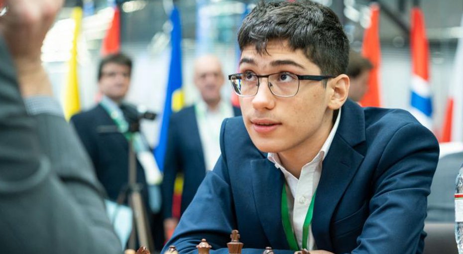 تاریخ‌سازی علی‌رضا فیروزجا اما نه زیر پرچم ایران