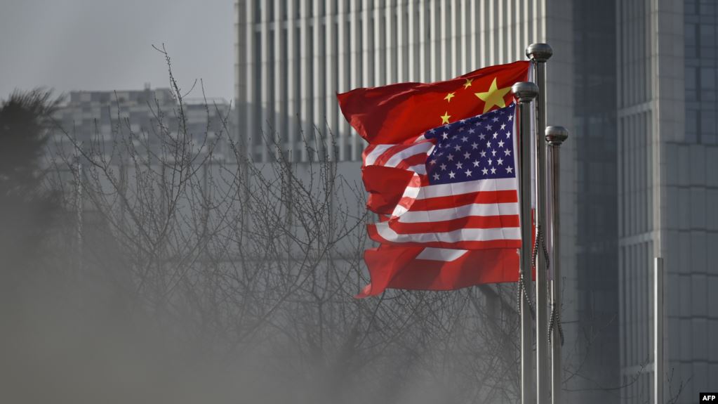 آمریکا محدودیت های جدید برای صادرات کالا به چین اعمال می کند