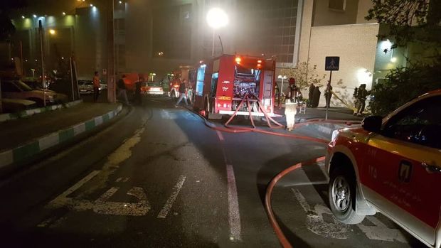  بازار ستارخان پایتخت در آتش سوخت