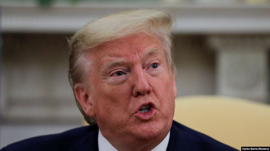 دونالد ترامپ می گوید، اقتصاد آمریکا در حال بازگشت است.