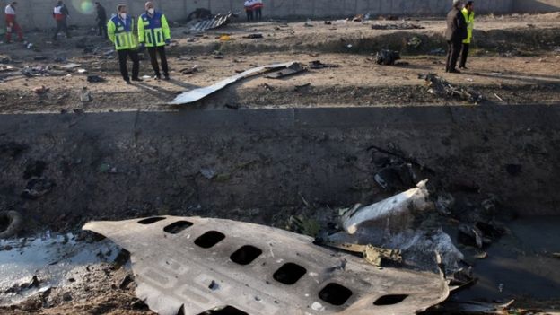 ایران بعد از سه روز انکار، سرانجام اذعان کرد که پدافند سپاه پاسداران "به خاطر خطای انسانی" این هواپیما را هدف قرار داده