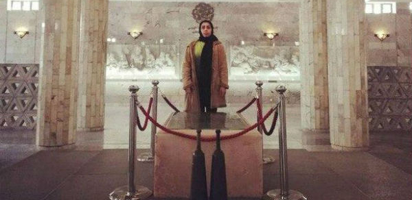 دکتر رایحه مظفریان، از نخستین زنان باستانی‌کار: القابی که دست‌پرورده جامعه مردانه است، مثل فروتنی و گشاده‌رویی و جوان‌مردی که اغلب از سوی مردان به دیگر مردان داده می‌شود در اصل نقش القاکنندگی را دارد و در پی تحولات جامعه امروزی نیازمند بازنگری است.