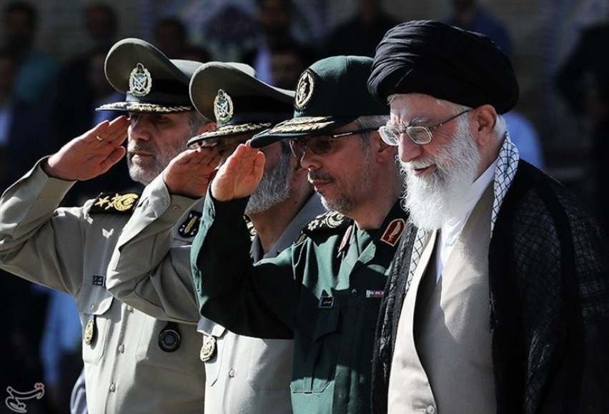 علی خامنه‌ای در دانشگاه افسری سپاه پاسداران انقلاب اسلامی تیر ۱۳۹۷