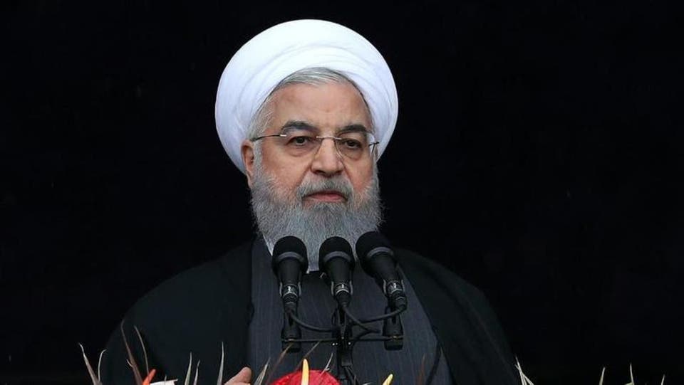 یک نماینده مجلس ایران: مدرک تحصیلی روحانی و همه مقامات مورد بررسی قرار بگیرد 