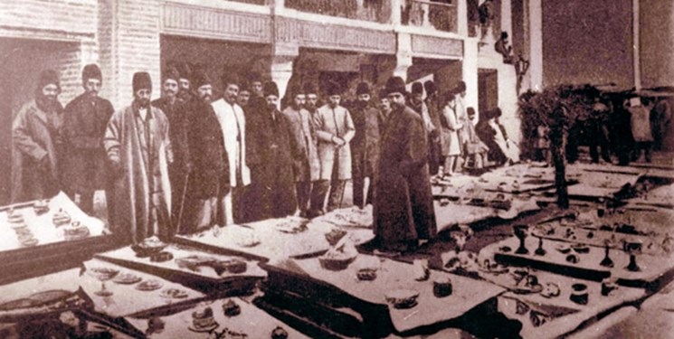 بازگشت رژیم به خرافات دوران قاجار 