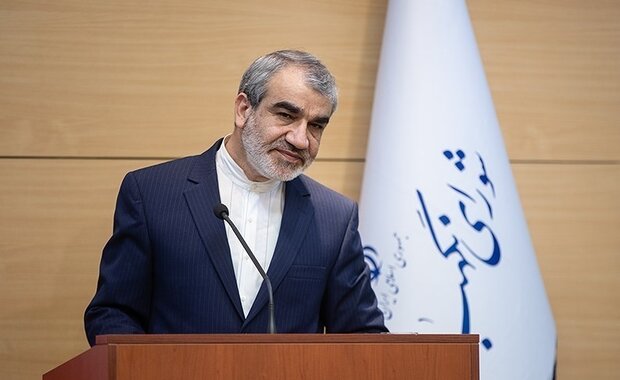 محکم بنشینید که شورای نگهبان درباره حذف چهار صفر به زودی اعلام نظر می کند