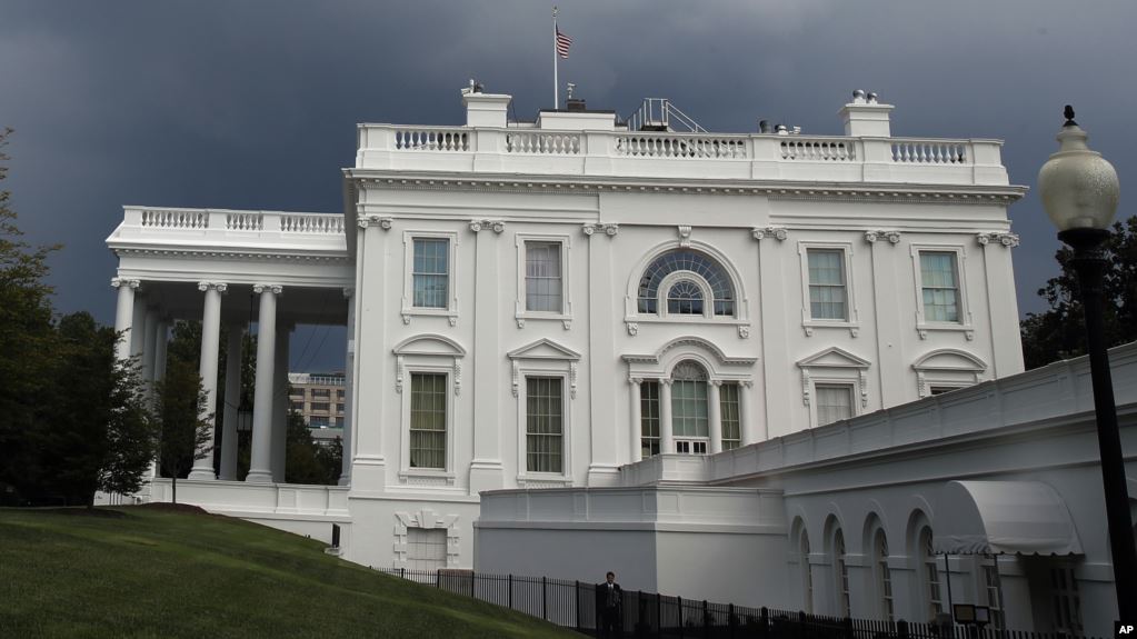 نمایی از کاخ سفید.