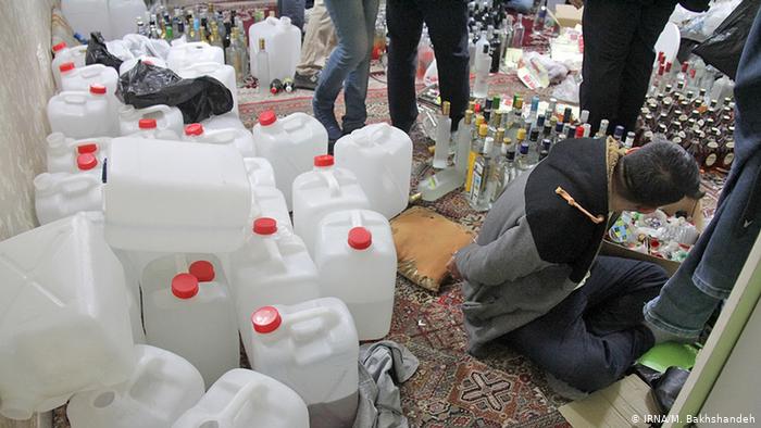 مصرف الکل تقلبی؛ مرگ ۱۰۱ نفر در فارس؛ تهران با مرگ ۲۰۵ نفر صدرنشین