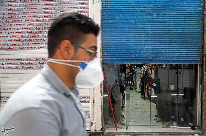 در ایران کُرونایی قرنطینه‌ای در کار نیست و مدیران سلیقه‌ای با این بحران مرگبار برخورد می‌کنند