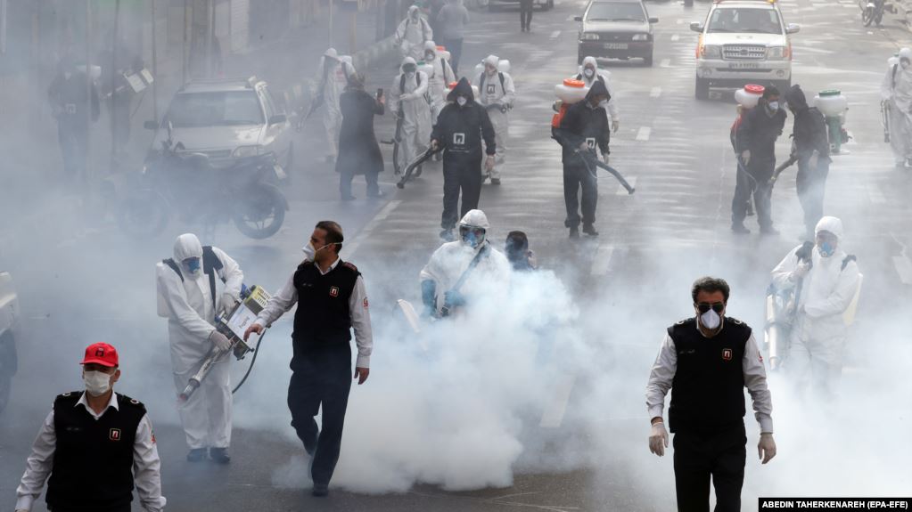 ۱۰۰ فعال سیاسی و مدنی: علی خامنه‌ای مسئول اول تبدیل کرونا به یک فاجعه ملی است